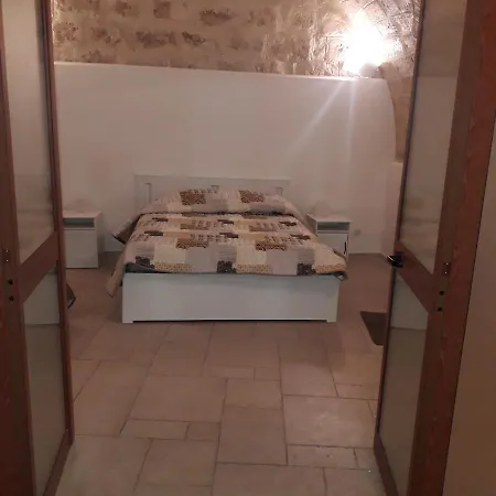 Filioli 2 Apartamento *